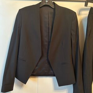 Women’s theory black wool suit